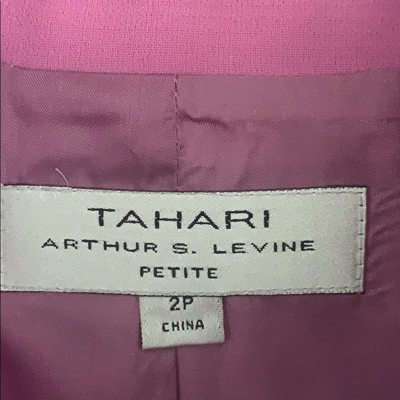 Women’s Tahari pink suit jacket - Picture 5 of 6